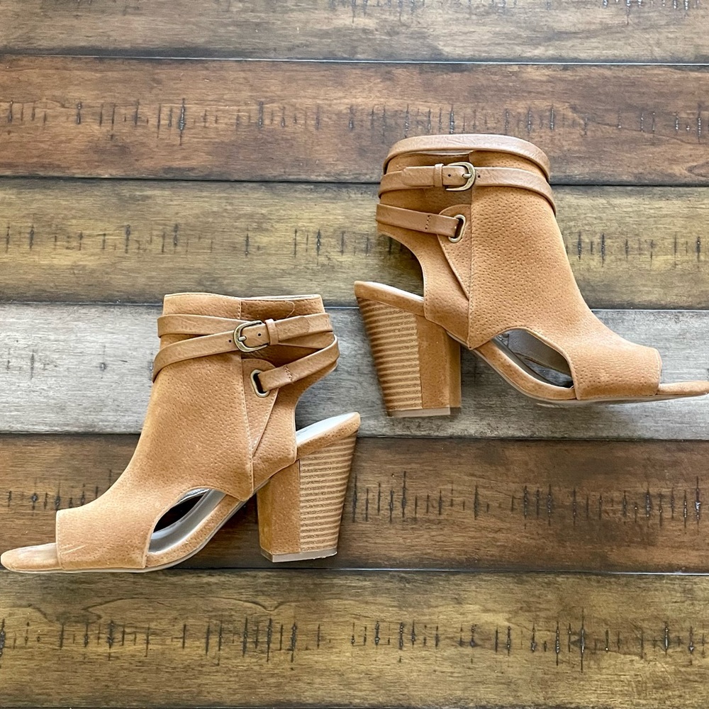 Peep Toe Booties Size 8M